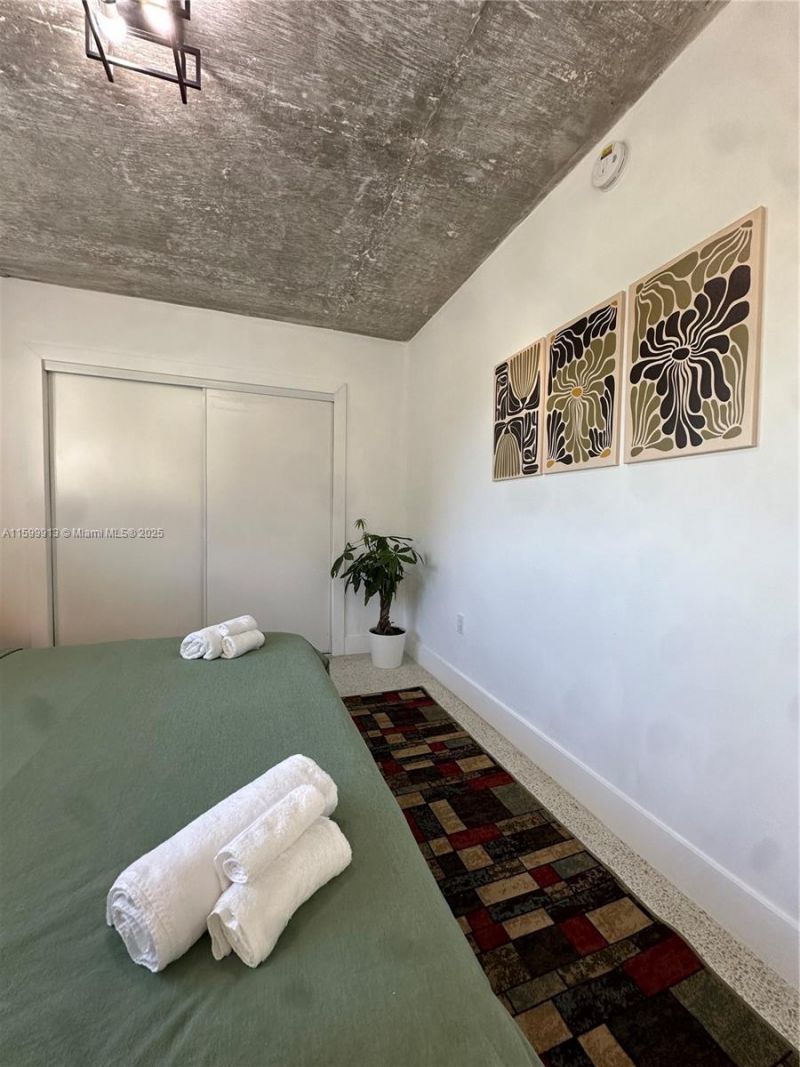 190 NW 69th St, Unit 7, Miami, FL 33150 Photo