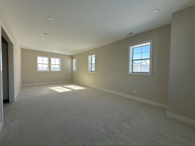 7029 Snowdrop Court, Dublin, OH 43016 Photo 13