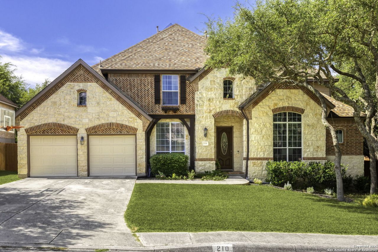 210 Sable Falls, San Antonio, TX 78258 Main Photo