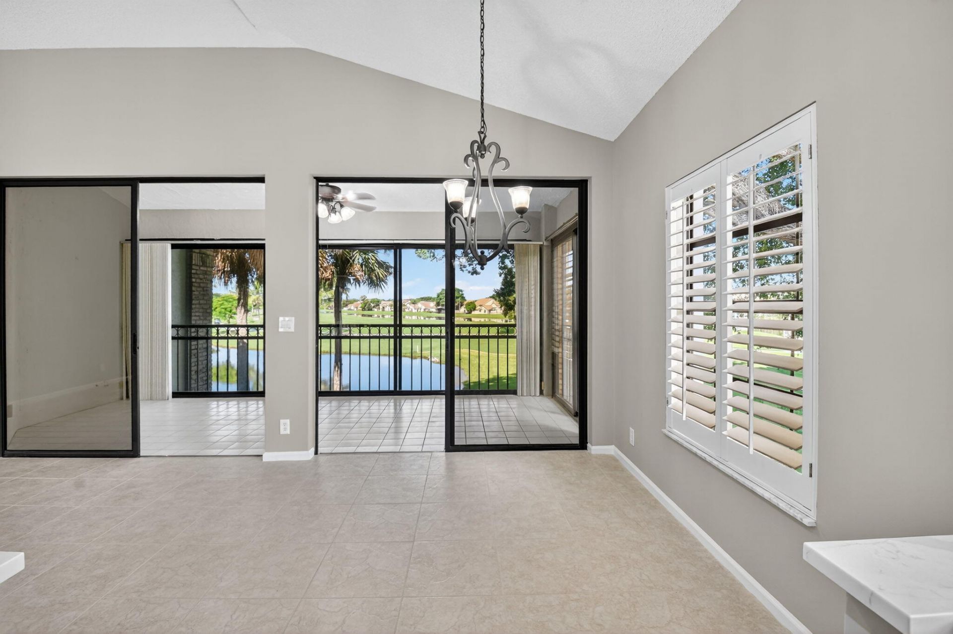 8041 Aberdeen Drive, Unit 202, Boynton Beach, FL 33472 Photo