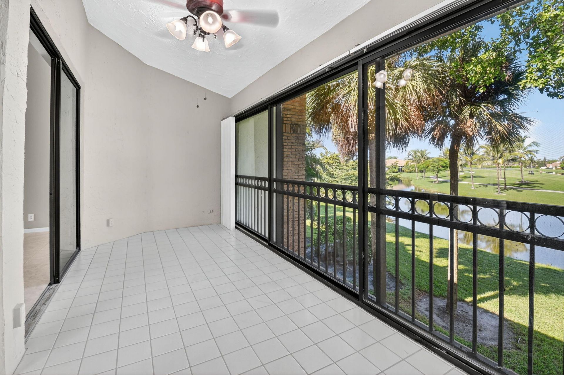 8041 Aberdeen Drive, Unit 202, Boynton Beach, FL 33472 Photo