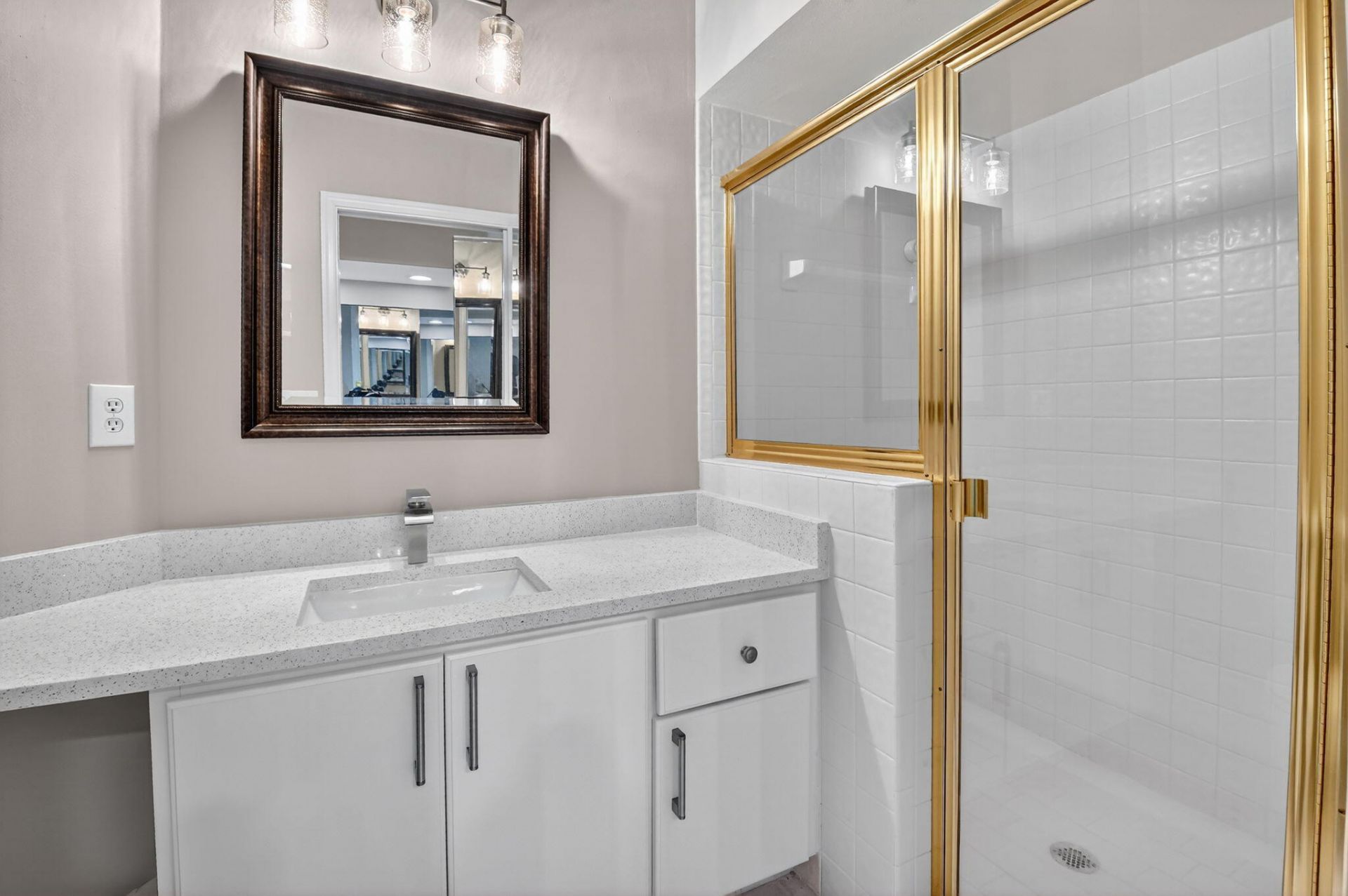 8041 Aberdeen Drive, Unit 202, Boynton Beach, FL 33472 Photo