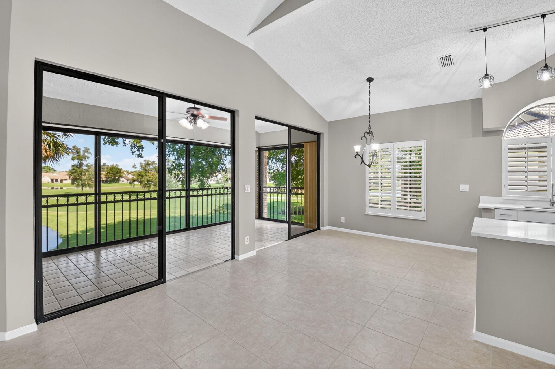 8041 Aberdeen Drive, Unit 202, Boynton Beach, FL 33472 Photo