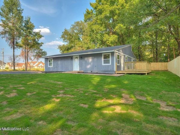 2835 Plum Point Rd Road, Southaven, MS 38672