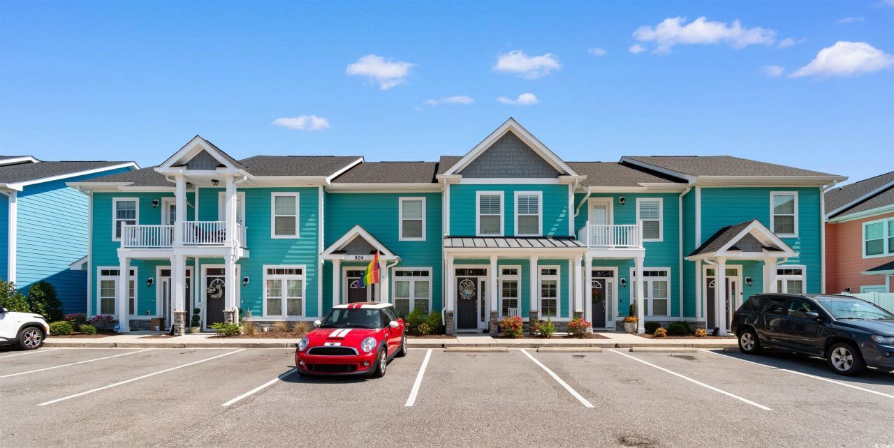 804 Moen Pl. Photo 3