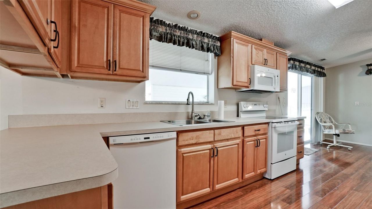 304 50th Avenue Terrace W, Bradenton, FL 34207 Photo