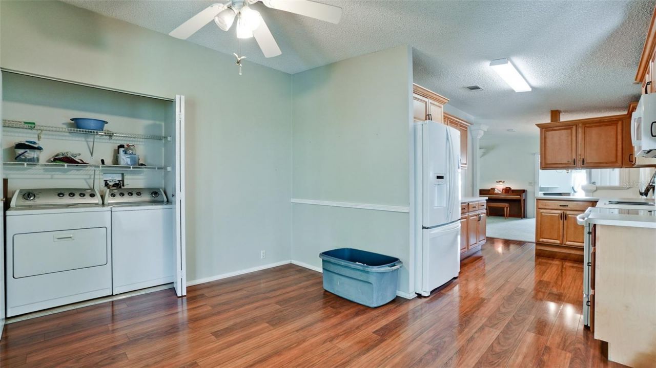 304 50th Avenue Terrace W, Bradenton, FL 34207 Photo