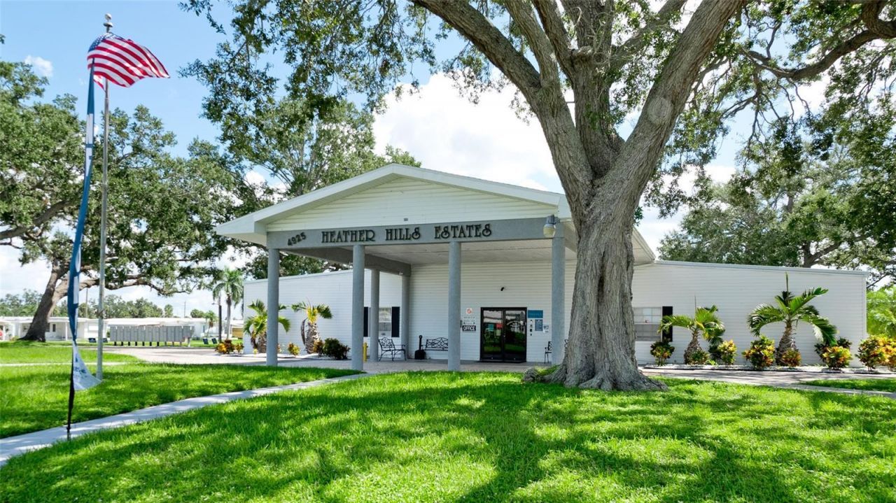 304 50th Avenue Terrace W, Bradenton, FL 34207 Photo