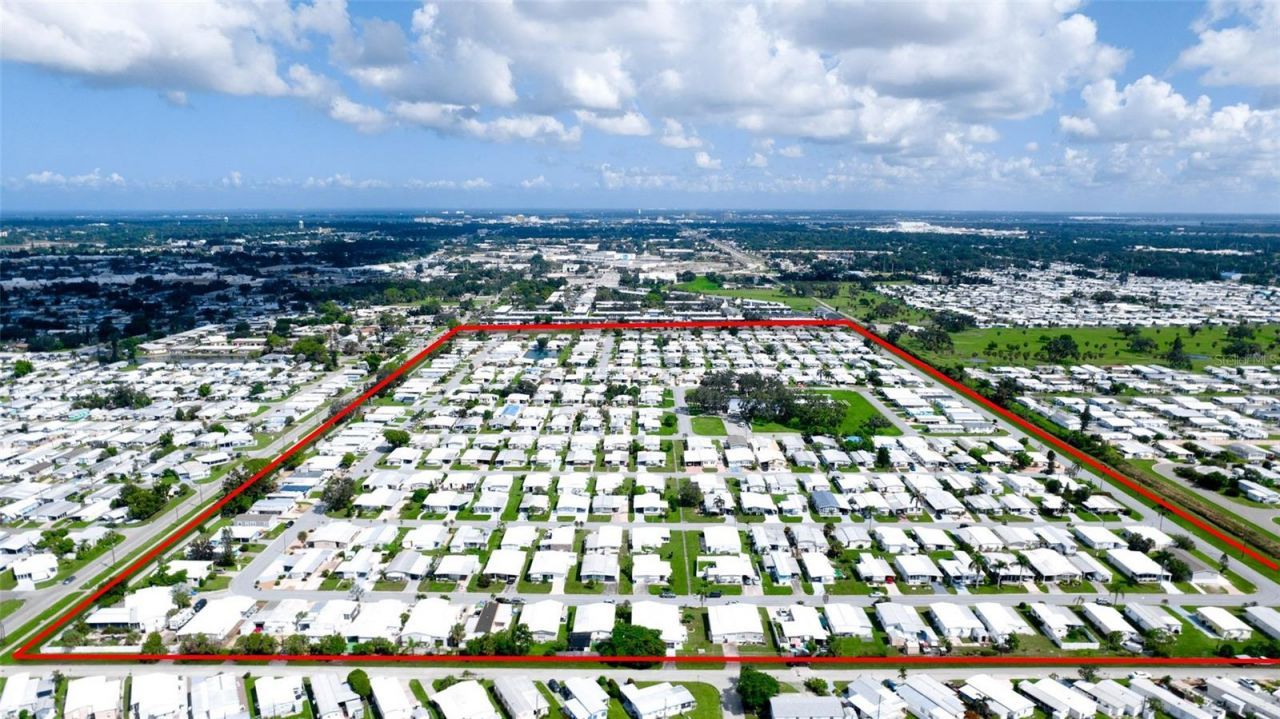 304 50th Avenue Terrace W, Bradenton, FL 34207 Photo