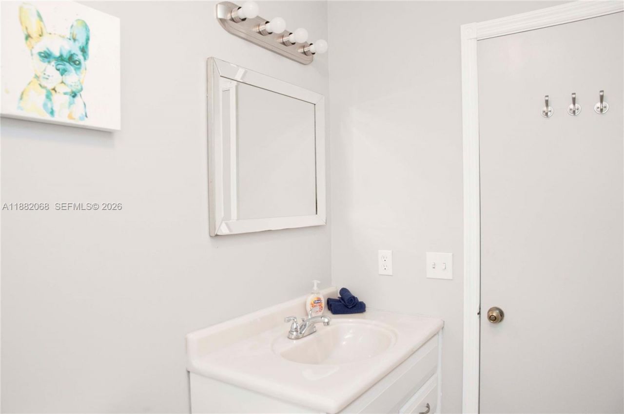 722 SE Thanksgiving Ave, Port Saint Lucie, FL 34984 Photo