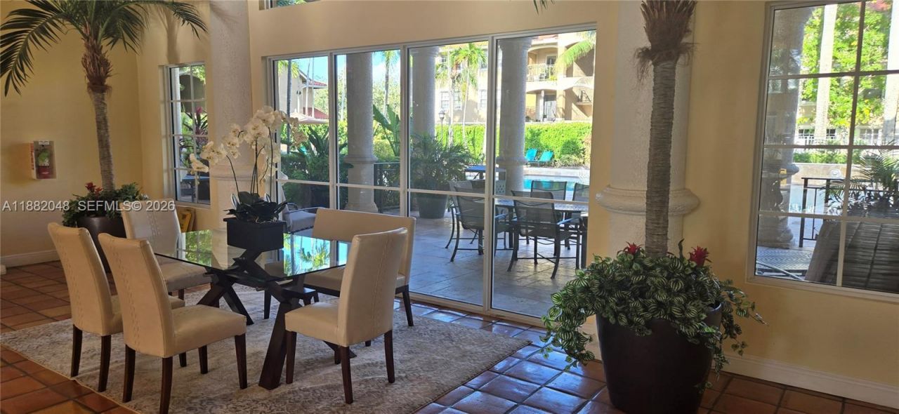 215 SW 117th Ter, Unit 14104, Pembroke Pines, FL 33025 Photo