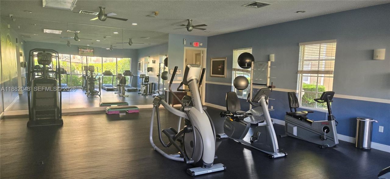 215 SW 117th Ter, Unit 14104, Pembroke Pines, FL 33025 Photo