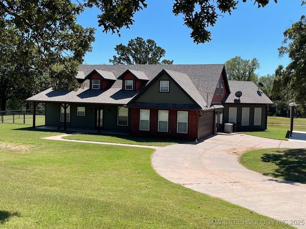 9505 S Rose Road, Perkins, OK 74059