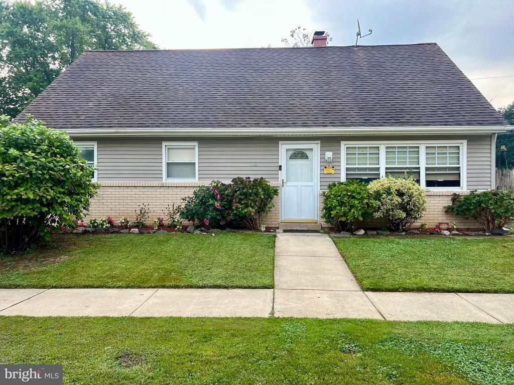 18 Reybold Drive, Delaware City, DE 19706 Main Photo