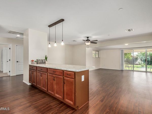 10535 W CLAIR Drive, Sun City, AZ 85351