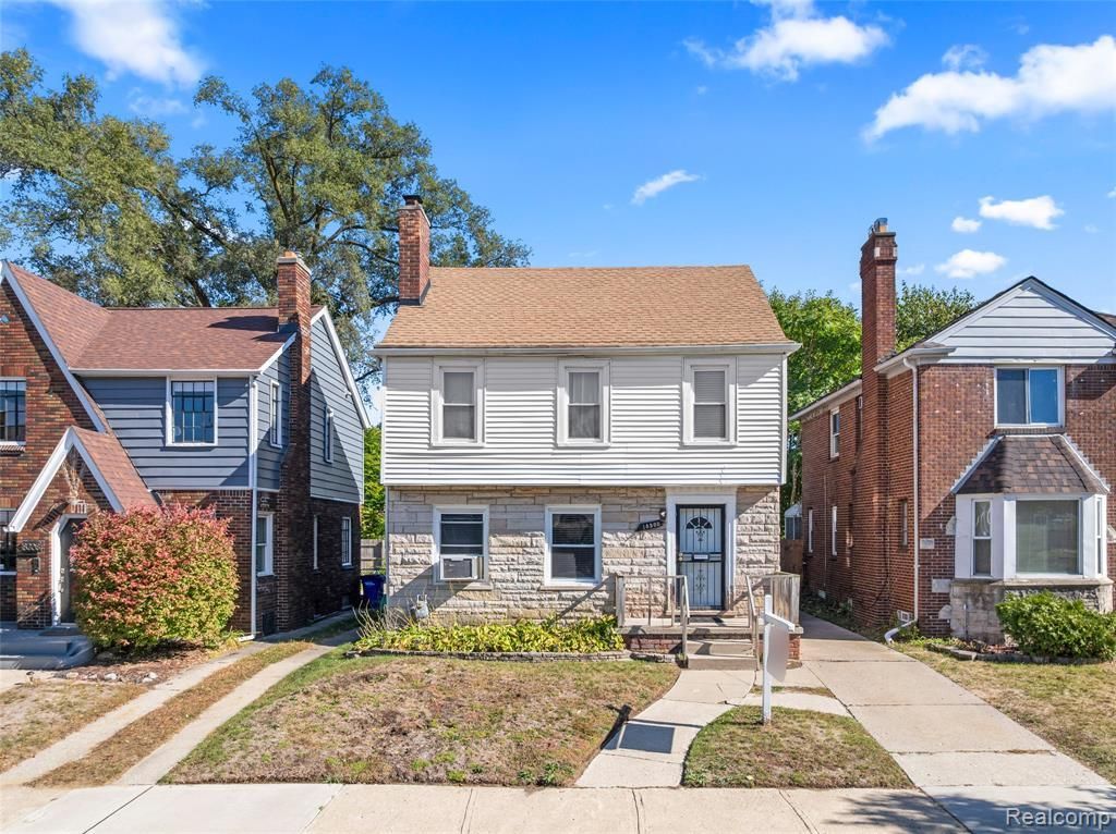 18300 Prairie Street, Detroit, MI 48221 Main Photo