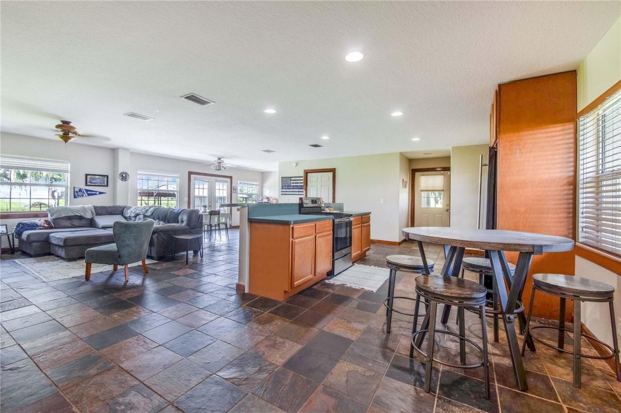 6631 Lake Hatchineha Road, Haines City, FL 33844 Photo