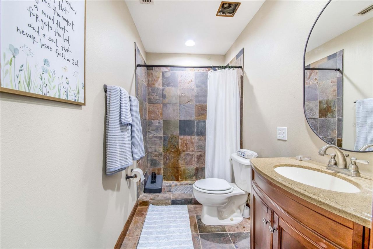 6631 Lake Hatchineha Road, Haines City, FL 33844 Photo