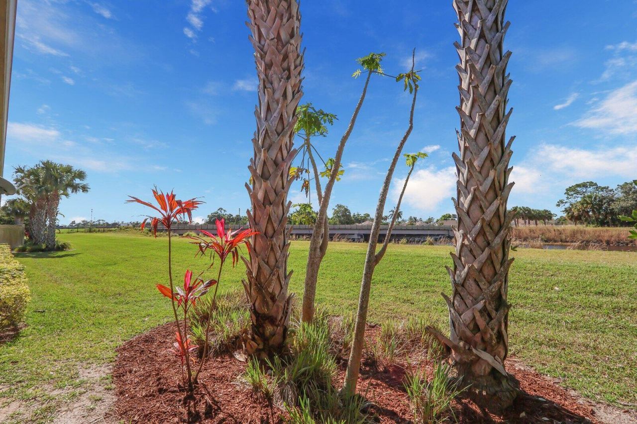 10007 SW Ambrose Way, Saint Lucie West, FL 34986 Photo