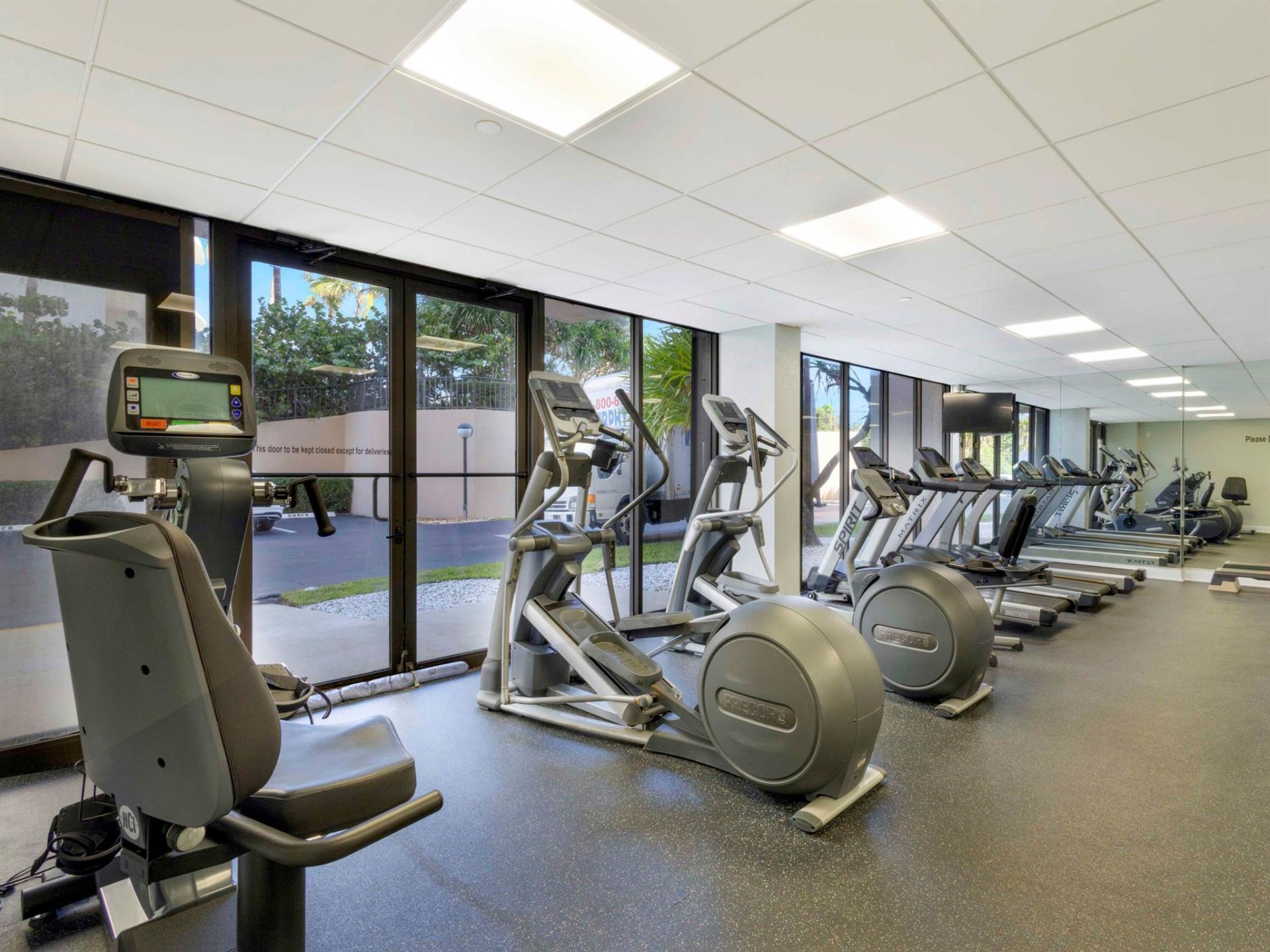 4200 N Ocean Drive, Unit 2-903, Singer Island, FL 33404 Photo