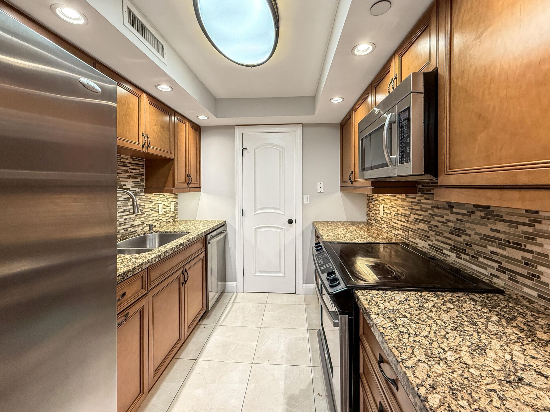 3000 N Ocean Drive, Unit 32-B, Singer Island, FL 33404 Photo