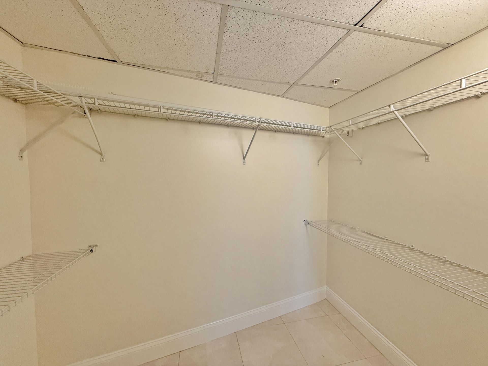 3000 N Ocean Drive, Unit 32-B, Singer Island, FL 33404 Photo