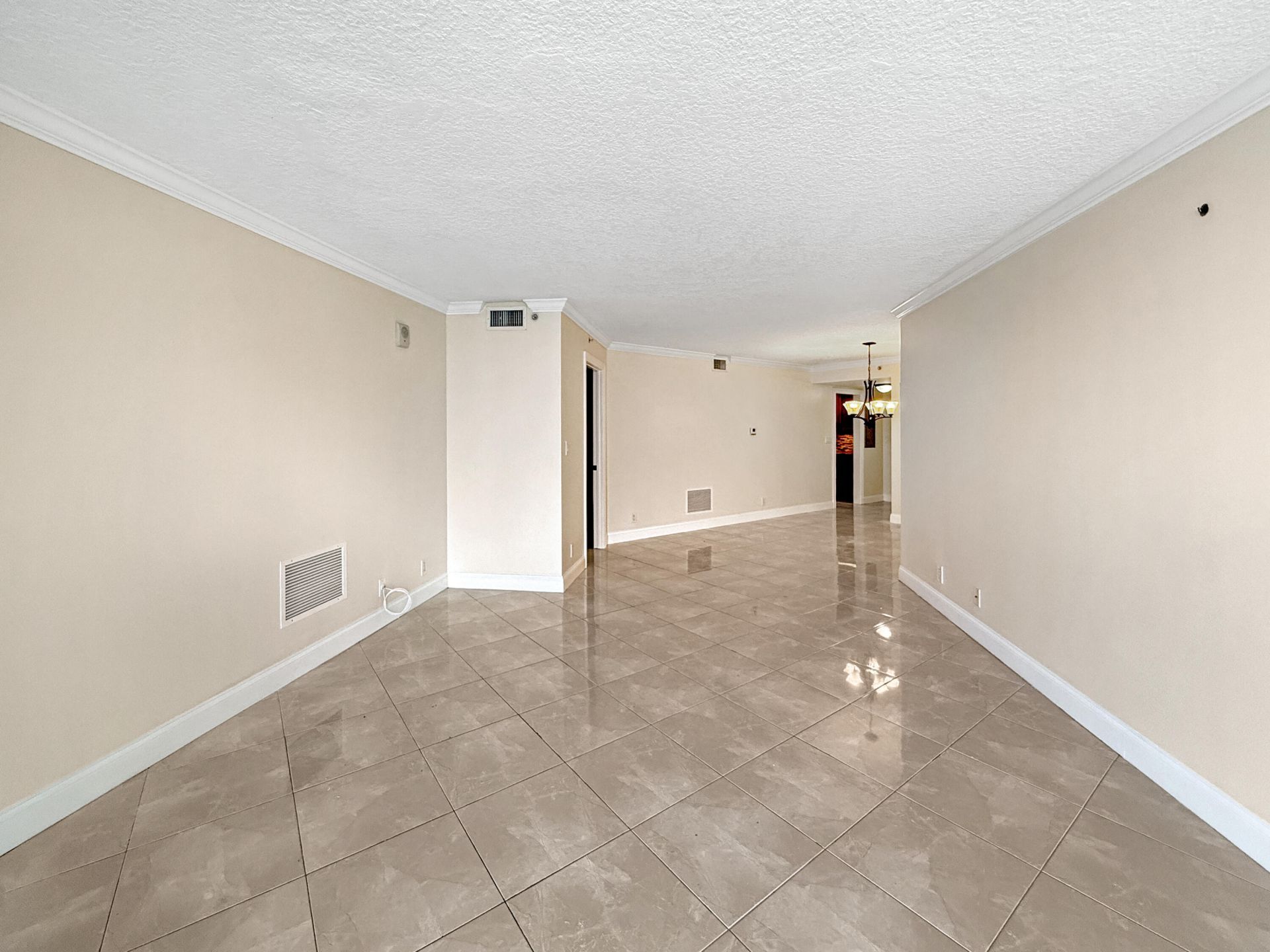 3000 N Ocean Drive, Unit 32-B, Singer Island, FL 33404 Photo