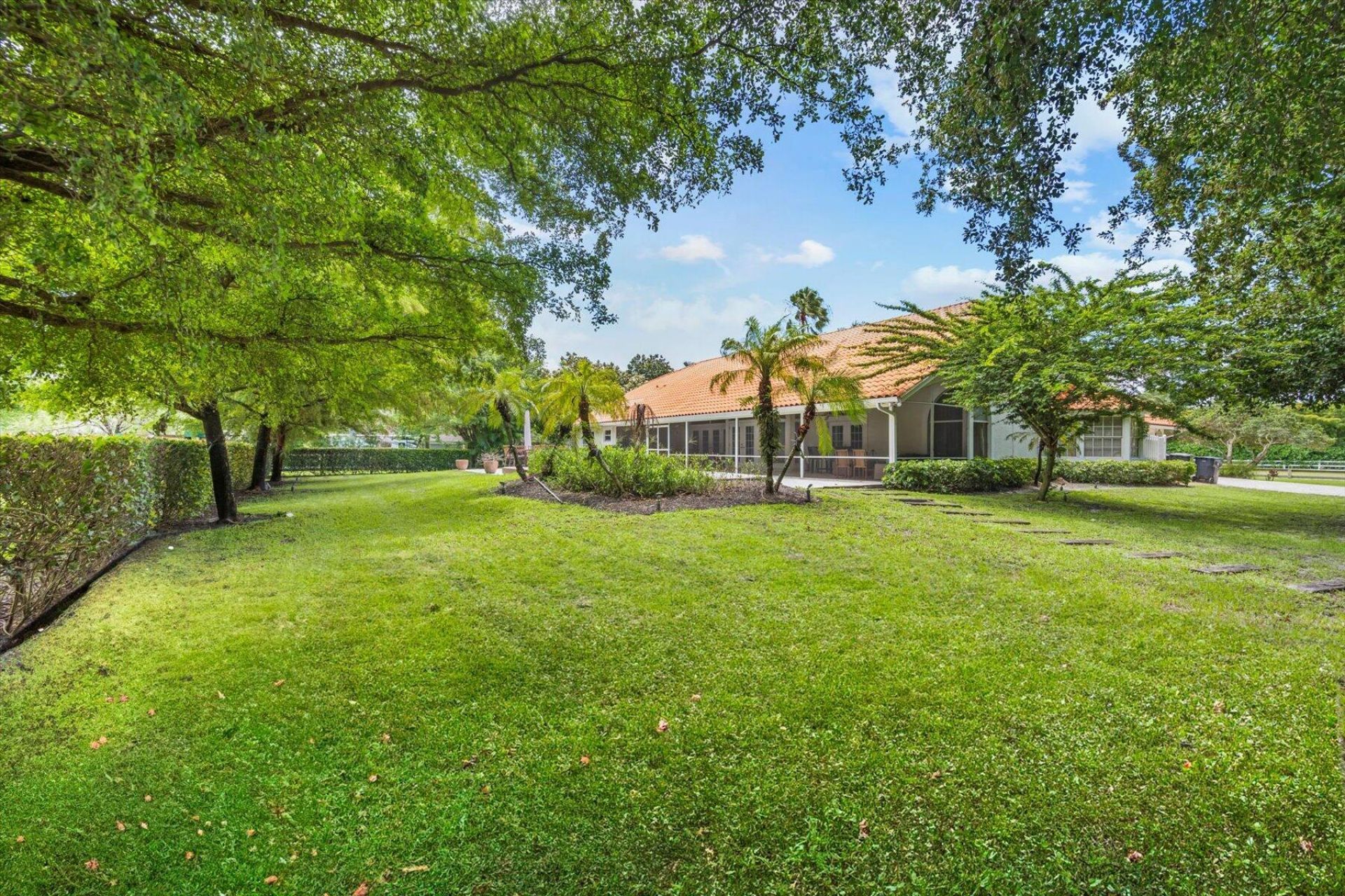 2439 Appaloosa Trail, Wellington, FL 33414 Photo