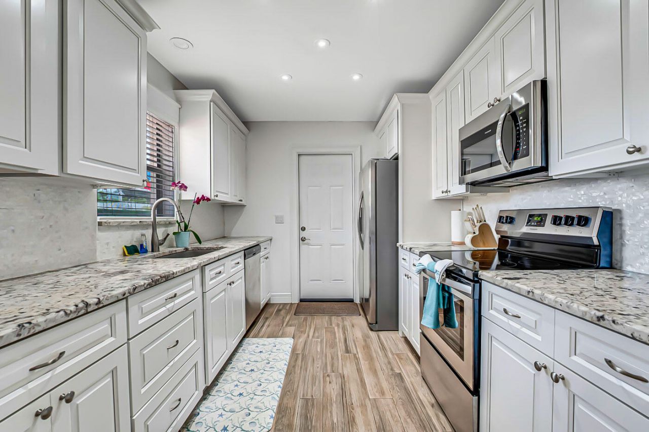 532 N Palmway, Lake Worth Beach, FL 33460 Photo
