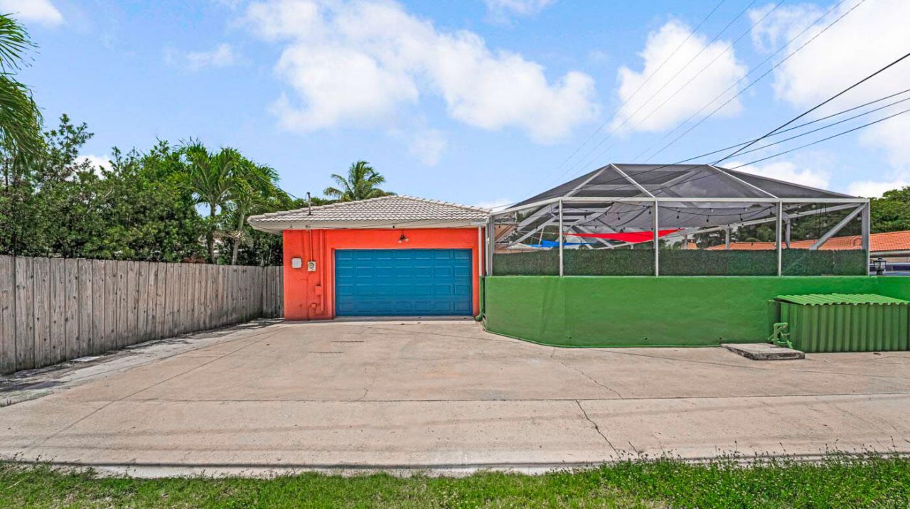 532 N Palmway, Lake Worth Beach, FL 33460 Photo