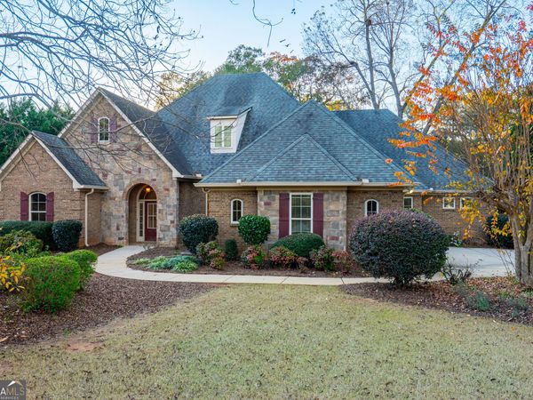 101 Riverbluff Drive, Lagrange, GA 30240