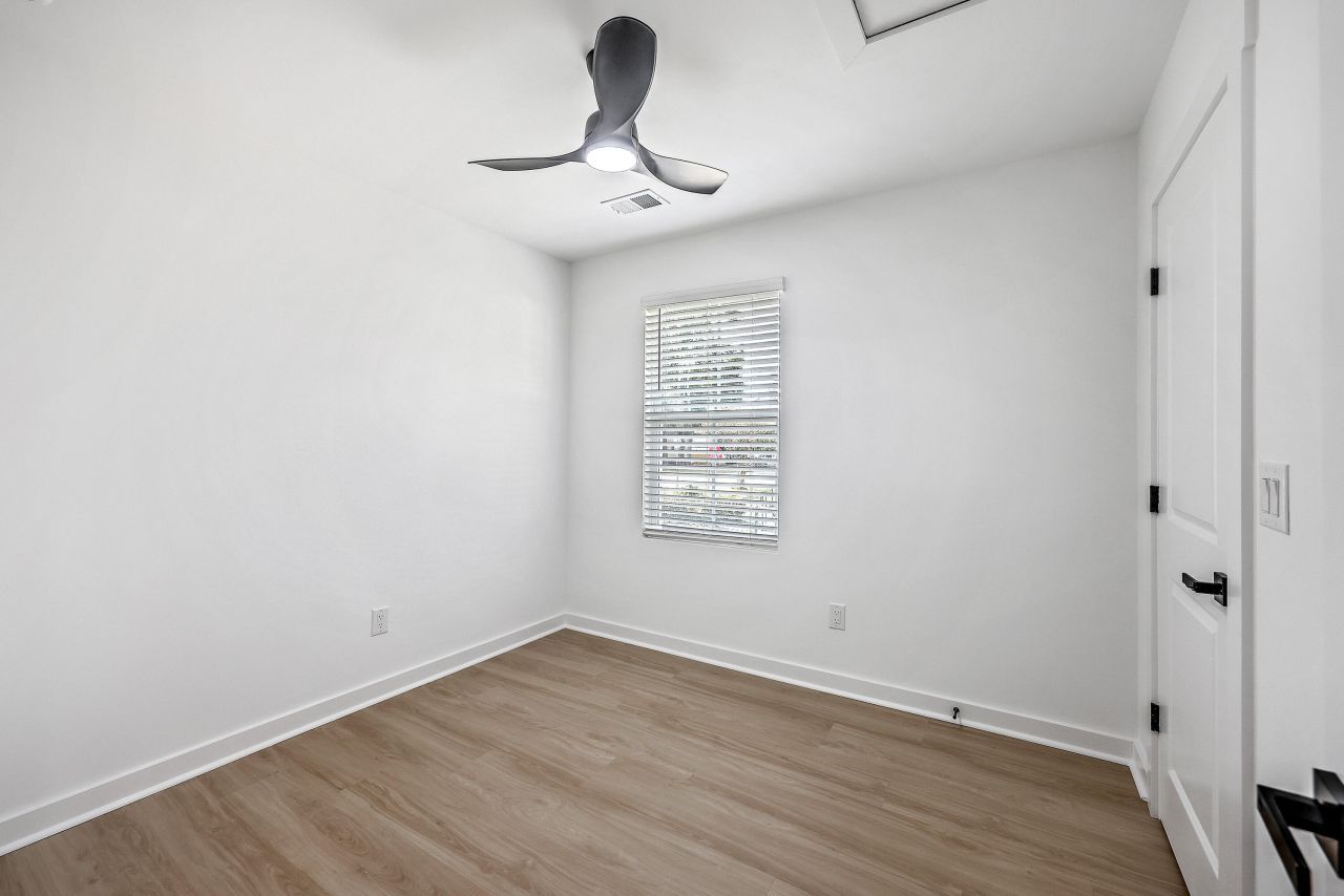 3792 Walnut Street Photo 25