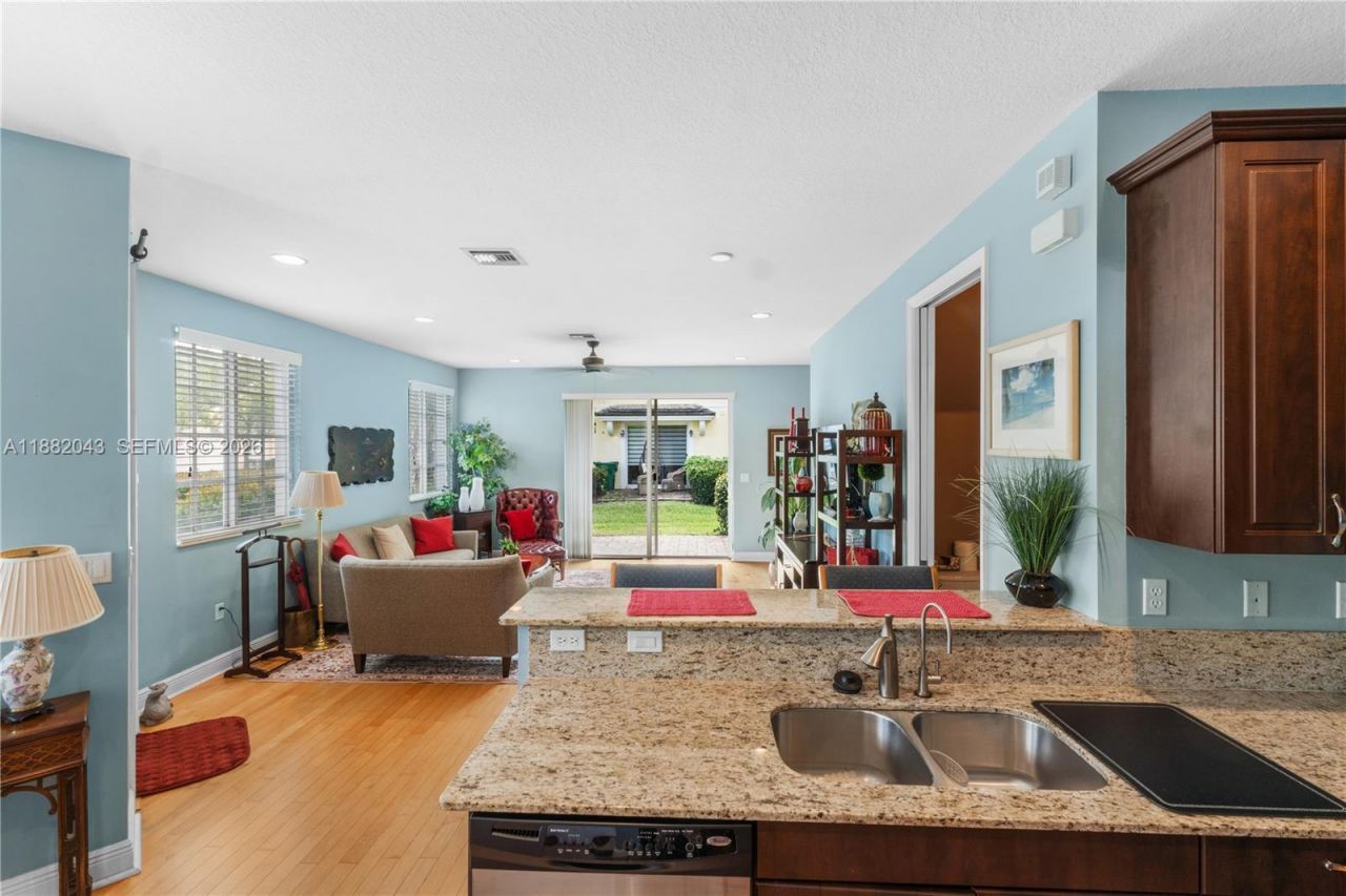 7702 Paddock Pl, Unit 7702, Davie, FL 33328 Photo