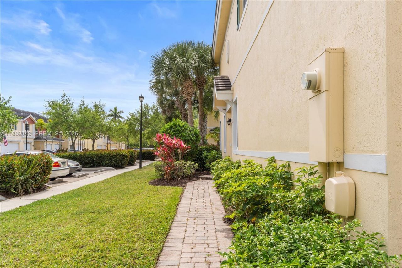 7702 Paddock Pl, Unit 7702, Davie, FL 33328 Photo