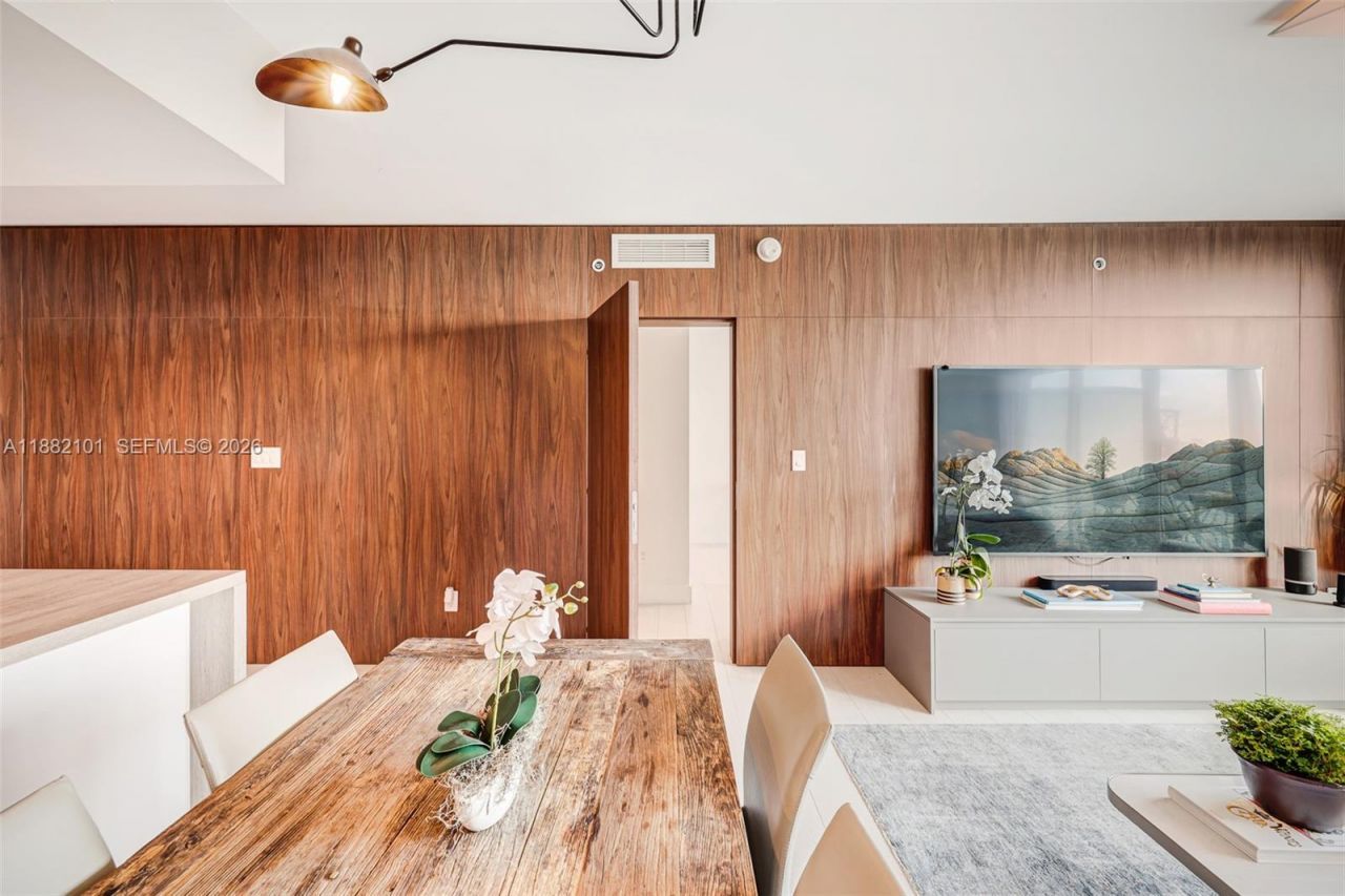 400 Sunny Isles Blvd, Unit 920, Sunny Isles Beach, FL 33160 Photo