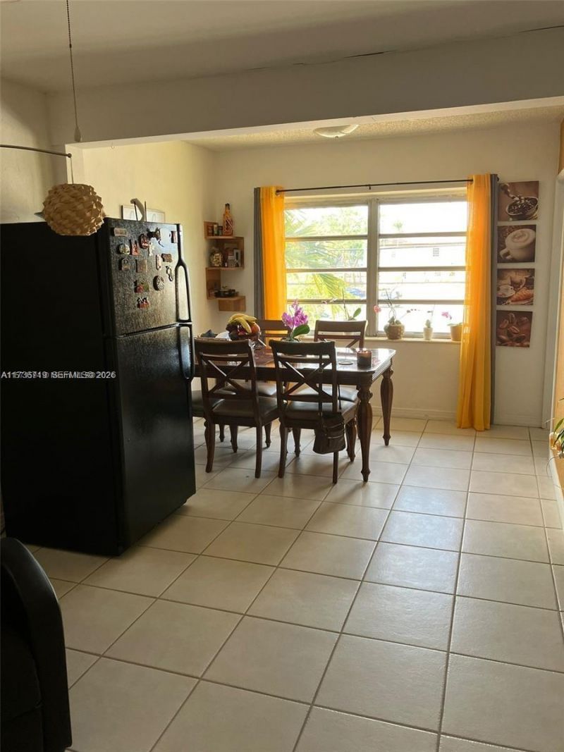 383 E 4th Ave, Unit 8, Hialeah, FL 33010 Photo