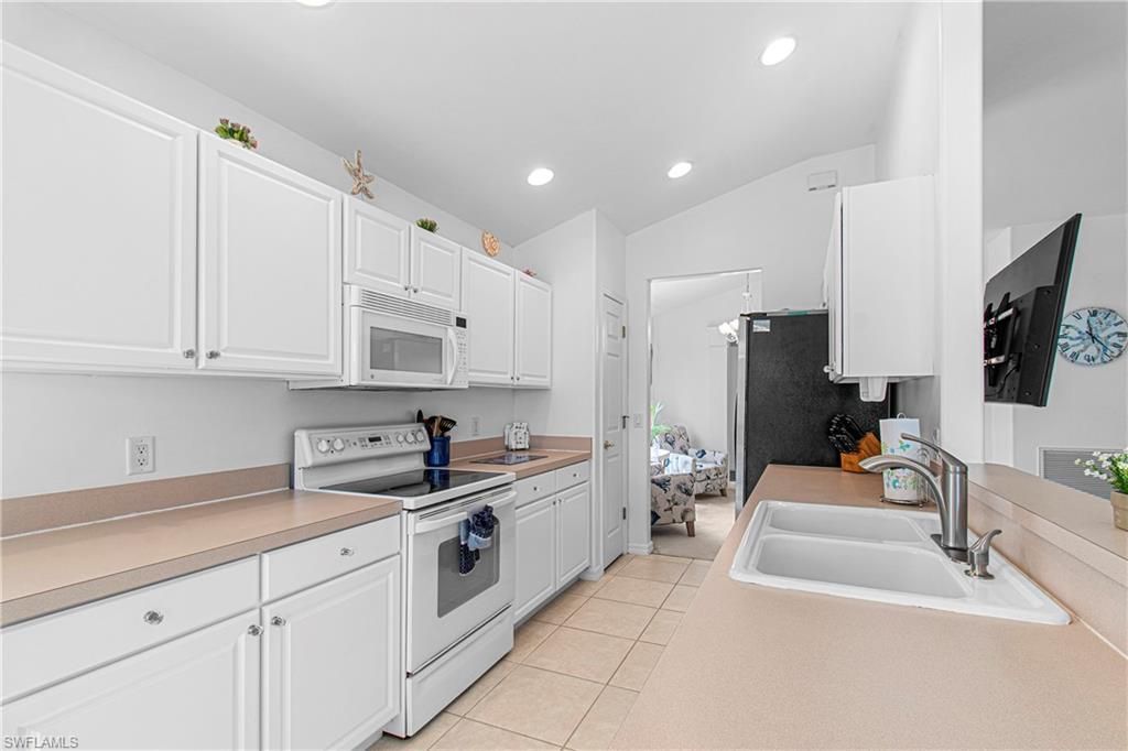 10021 Colonial Country Club Blvd, Fort Myers, FL 33913 Photo