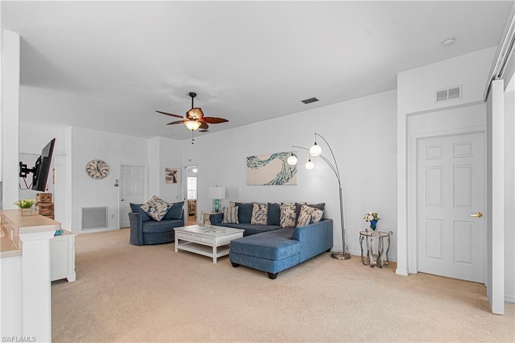 10021 Colonial Country Club Blvd, Fort Myers, FL 33913 Photo