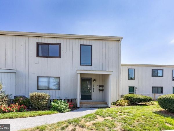 650 SUMMIT HOUSE, Unit 650, WEST CHESTER, PA 19382