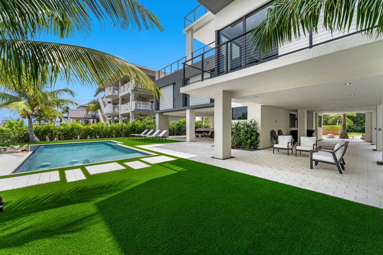 64 Andros Road, Key Largo, FL 33037 Photo