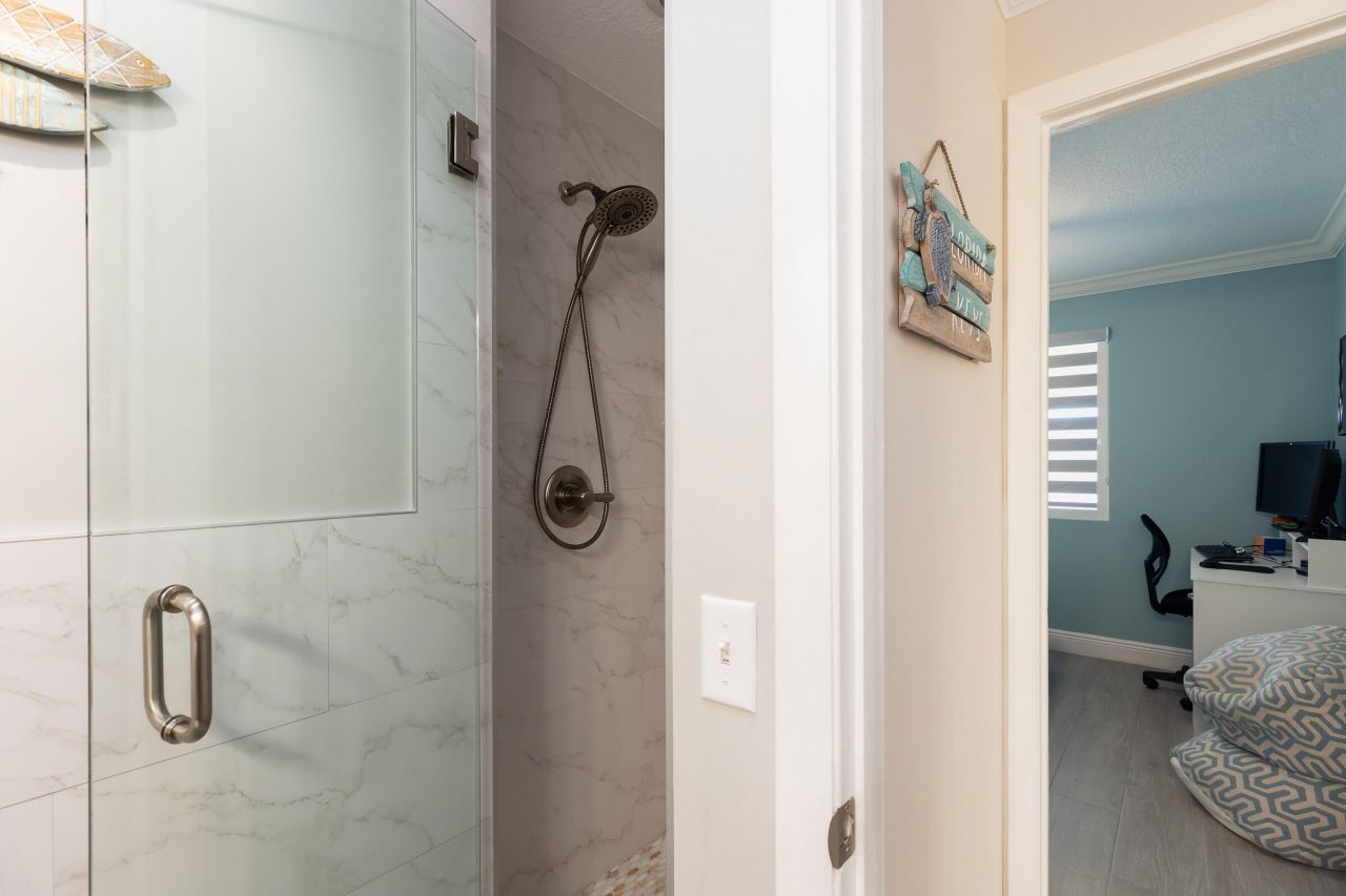 98222 Windward Avenue, Key Largo, FL 33037 Photo