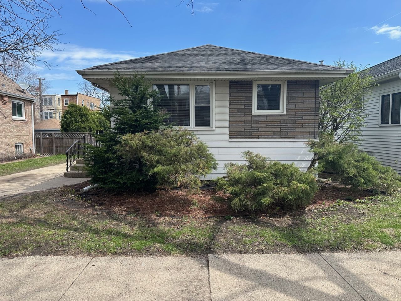 3729 Grove Avenue, Berwyn, IL 60402 Main Photo