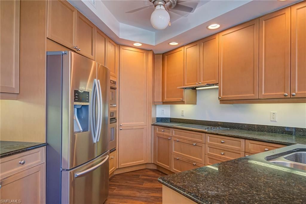 445 Cove Towers Dr, Unit 304, Naples, FL 34110 Photo