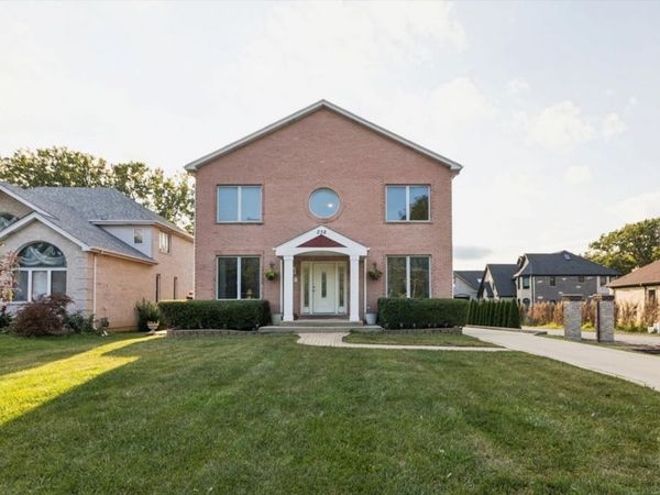238 HILLCREST Avenue, Addison, IL 60101