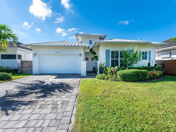 14952 SW 177th Ter, Miami, FL 33187