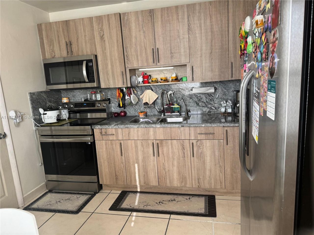 8991 SW 38th St, Miami, FL 33165 Photo