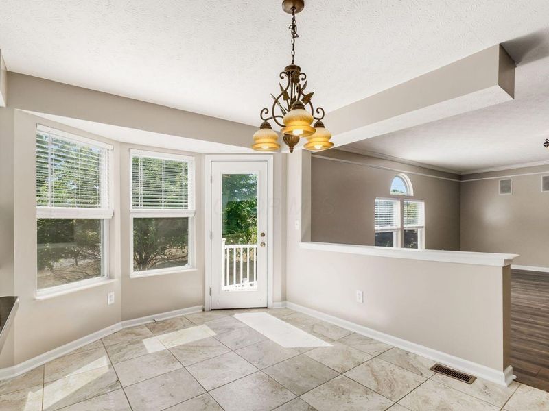 3902 Rivers Run Drive, Lewis Center, OH 43035 Photo 24