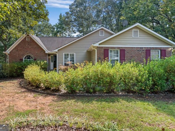 220 Daileys Plantation Drive, Mcdonough, GA 30253