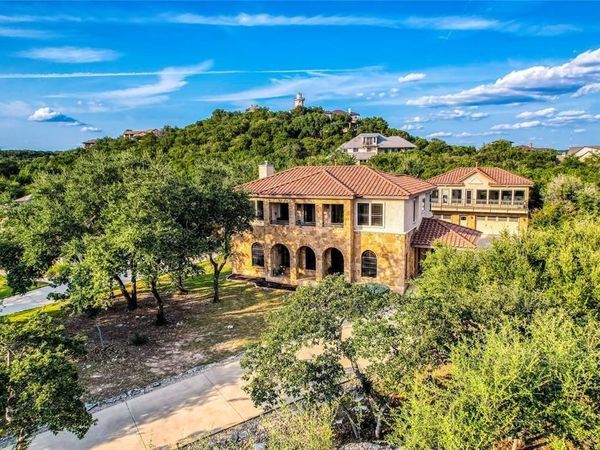 17005 Northlake Hills DR, Jonestown, TX 78645