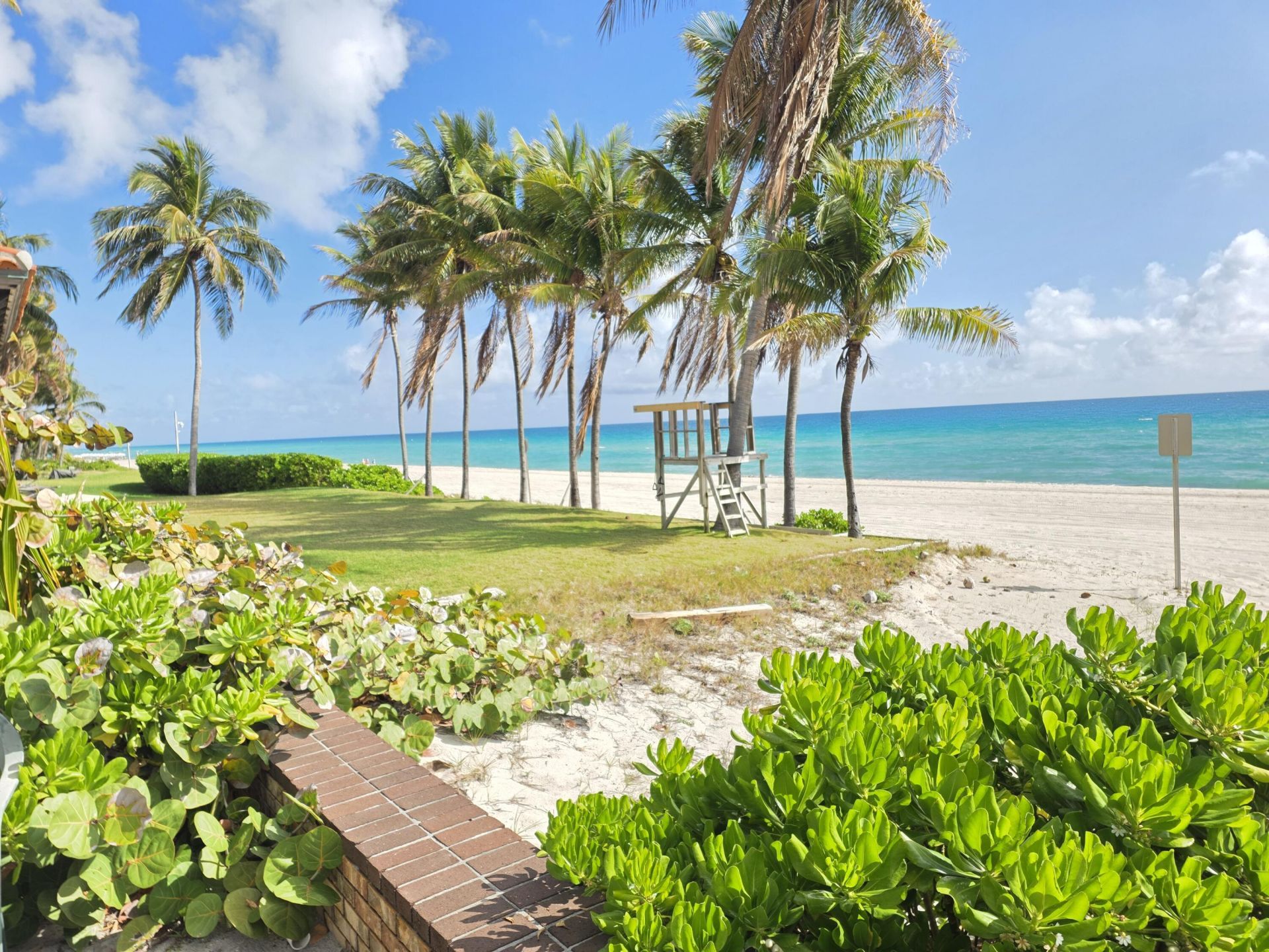 625 Ocean Boulevard, Golden Beach, FL 33160 Photo